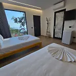 فندق مبيت وإفطار Panorama Piqeras