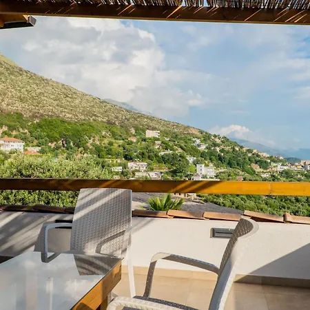 Bed & Breakfast Panorama Piqeras